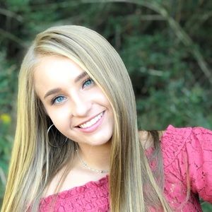 Meet your Posher, Isabelle